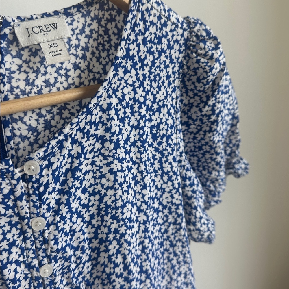 J.CREW MIDI DRESS FLORAL TIERED Reimagined Cottagecore Navy White XS - Picture 3 of 5